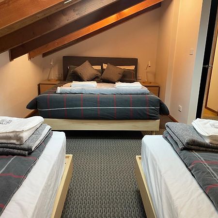 Отель Alpine Retreat Mt Buller Маунт-Буллер Экстерьер фото